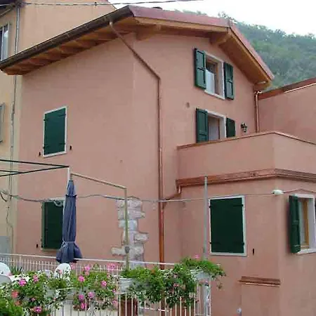 Apartment Lory *