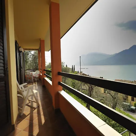 Lory * Malcesine