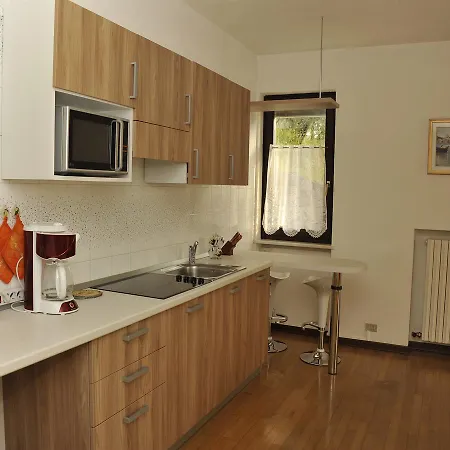 Lory Apartment Malcesine